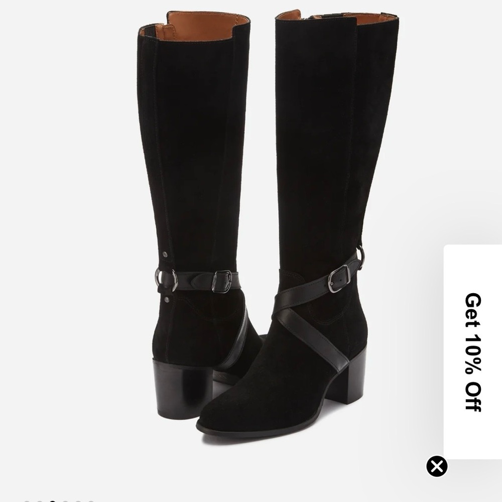 Knee-high Suede Boots